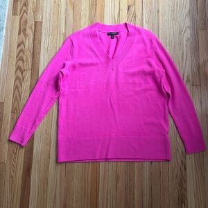 Banana Republic pink v-neck sweater
